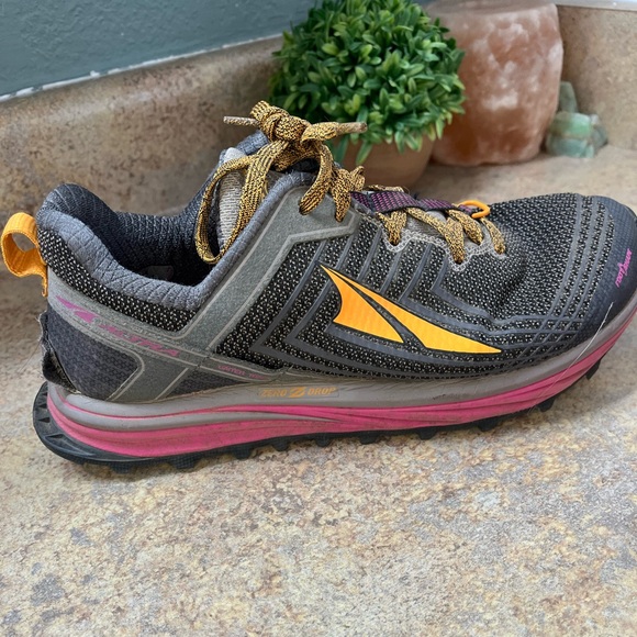 Altra Womens 9 Timp 1.5 Trail Running sneakers low top - Picture 8 of 10